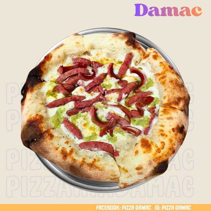 Pizza sausage cream